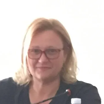 Avv Linda Maria D'Angelo