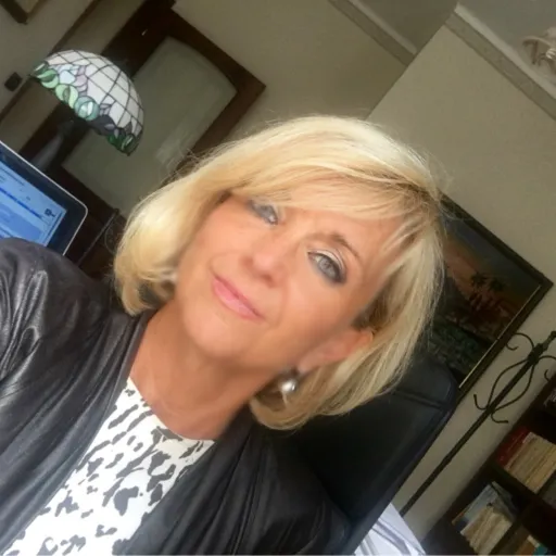 Avv. Loredana Zanotti