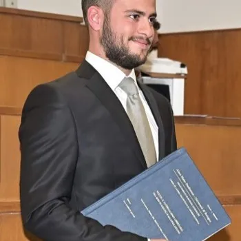 Avv. Nicholas Loreti